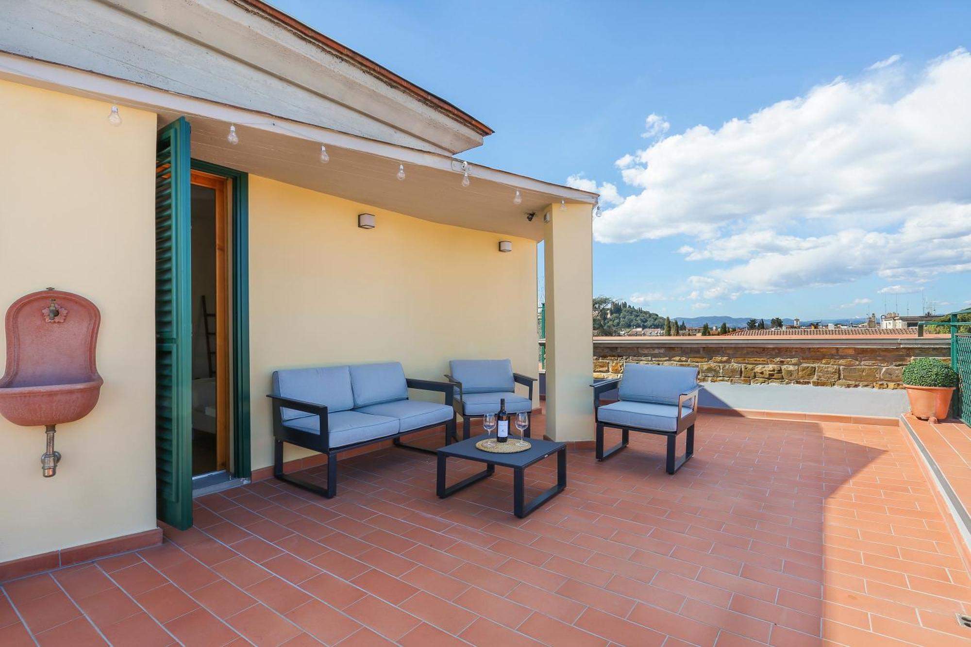 Appartamento Penthouse With Big Terrace In Oltrarno Firenze